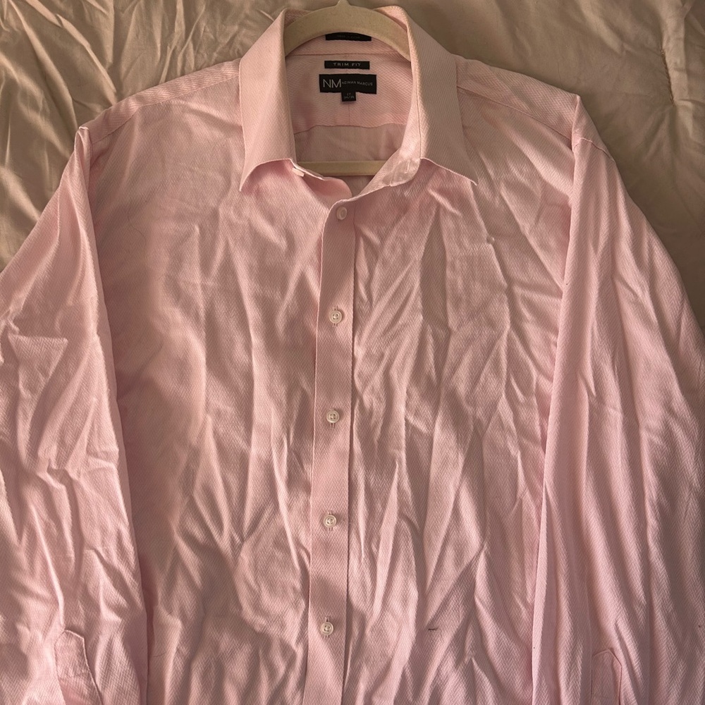 Neiman Marcus Light Pink Men's Dress Shirt